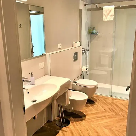 Nocleg ze śniadaniem Residenza Ermanni 3*